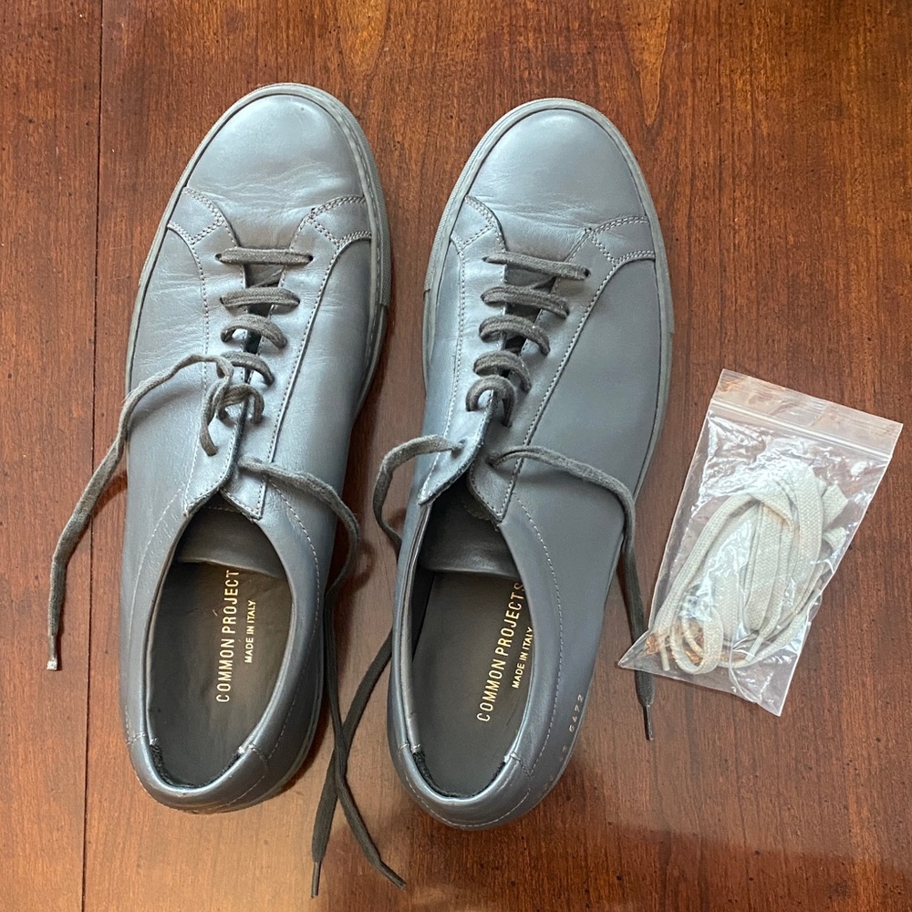 COMMON PROJECTS Men's Achilles Low-Top Sneakers - Dark Gray (Never Been Worn)